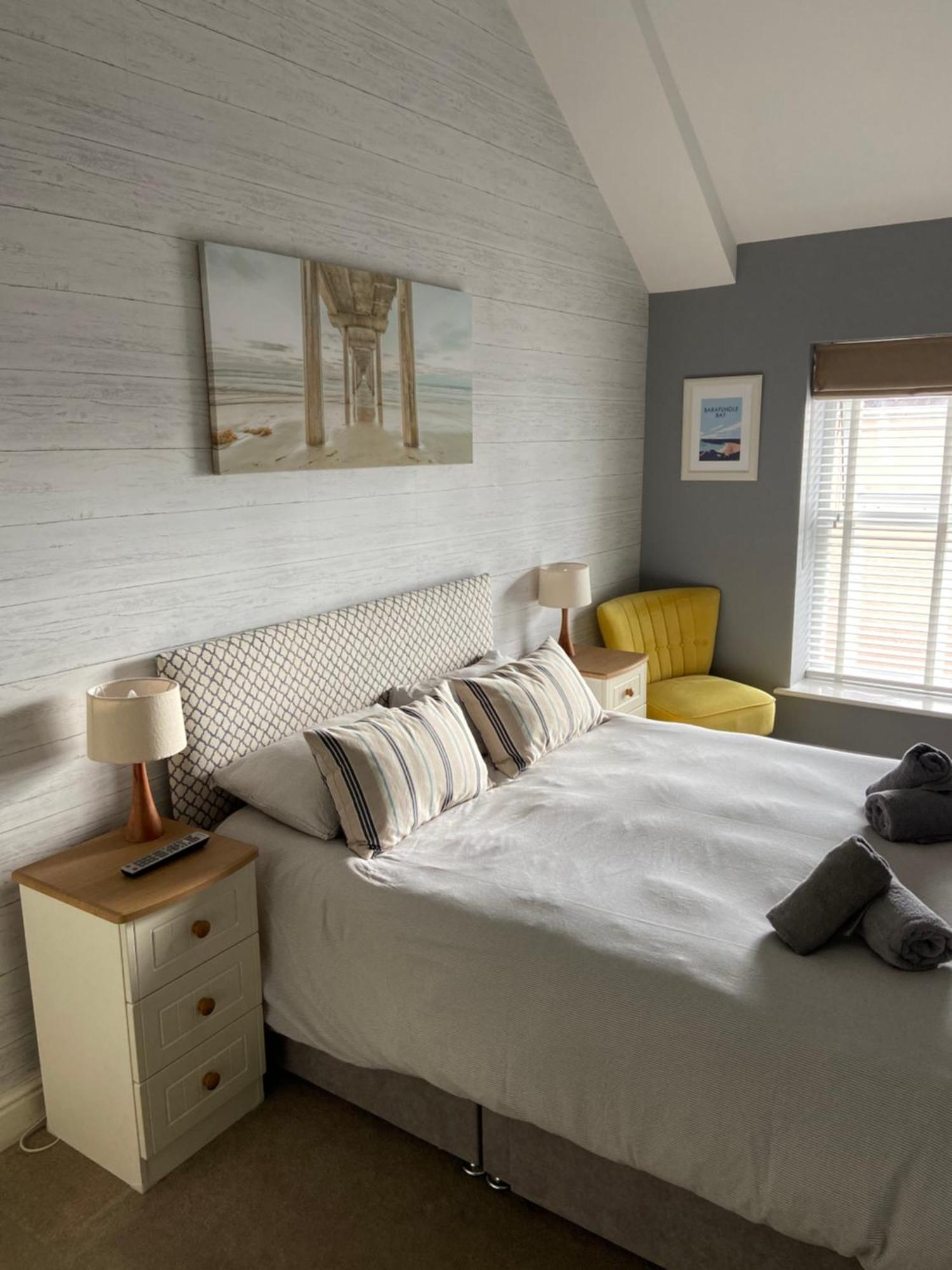 Stylish Tenby Apartment, Great Location, Parking Exteriér fotografie